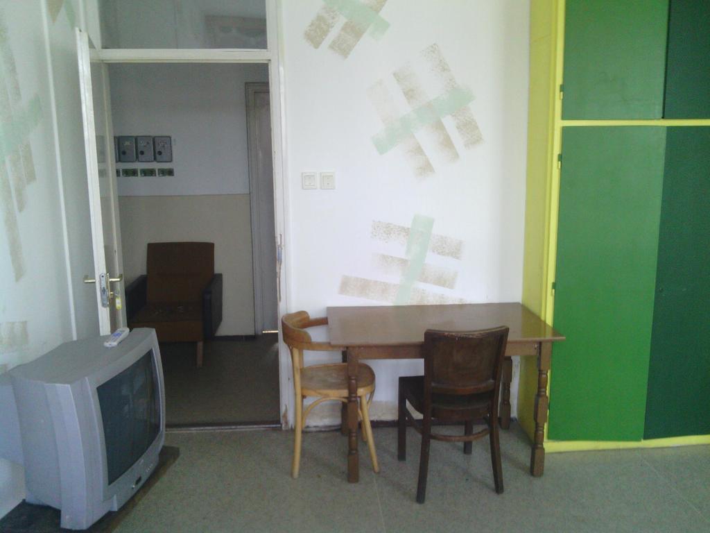 Centrum Panzio Kaposvar Luaran gambar